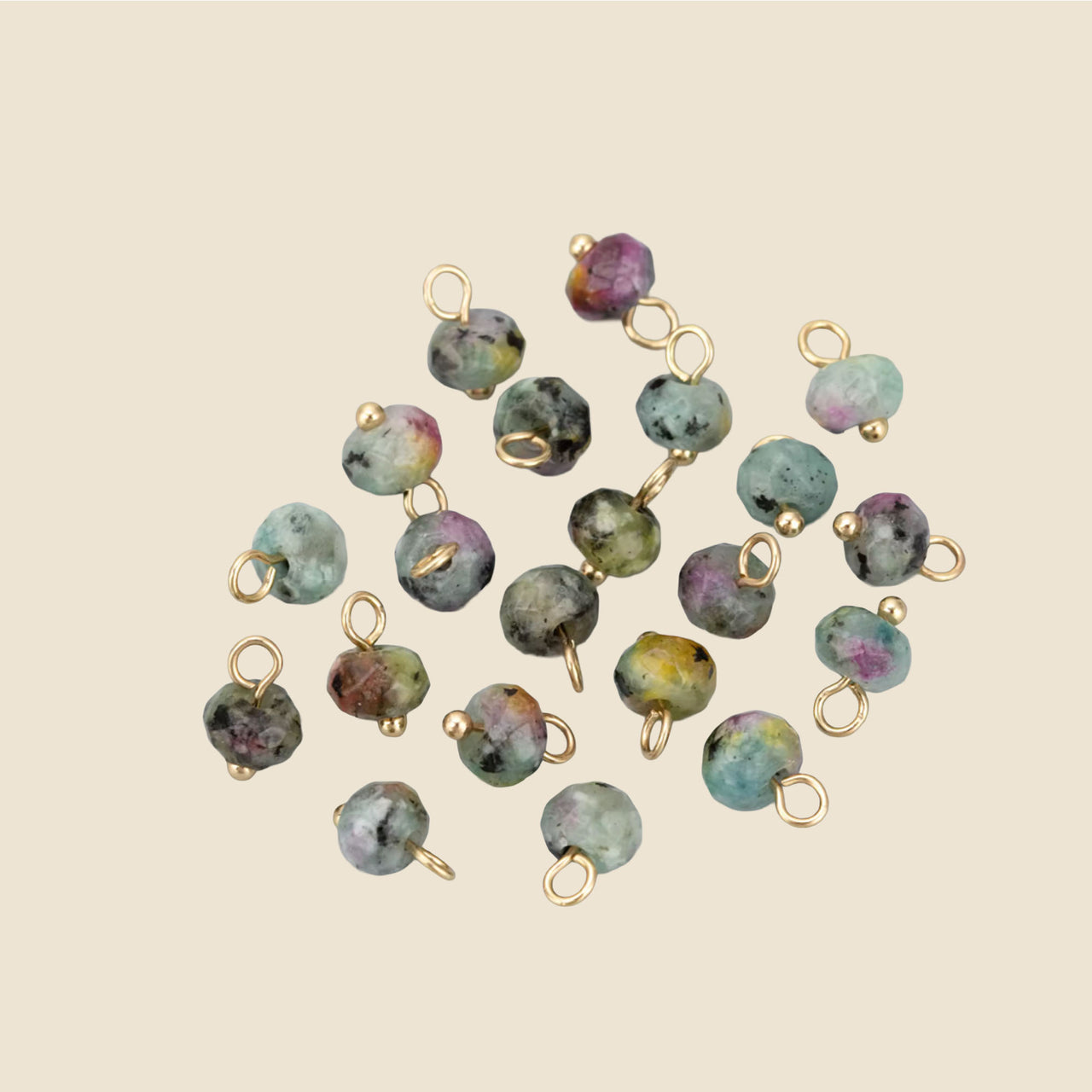 Dije de eslabones de piedra natural multicolor